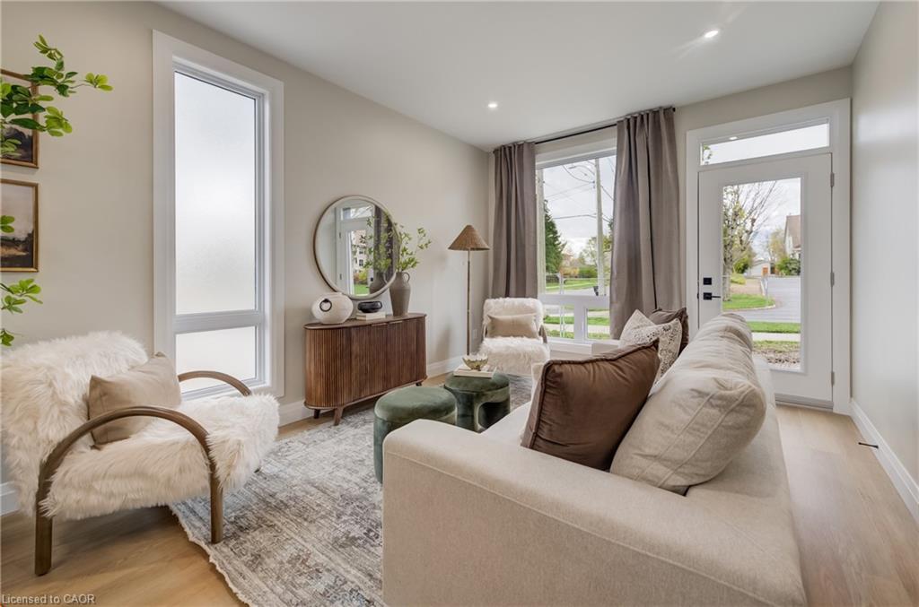 210-heritage-drive-kitchener-ontario-40832706