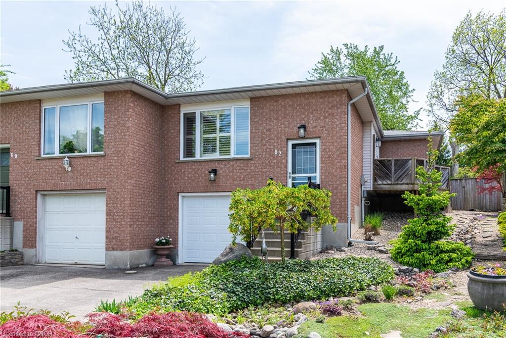 82-old-huron-court-kitchener-ontario-40832711