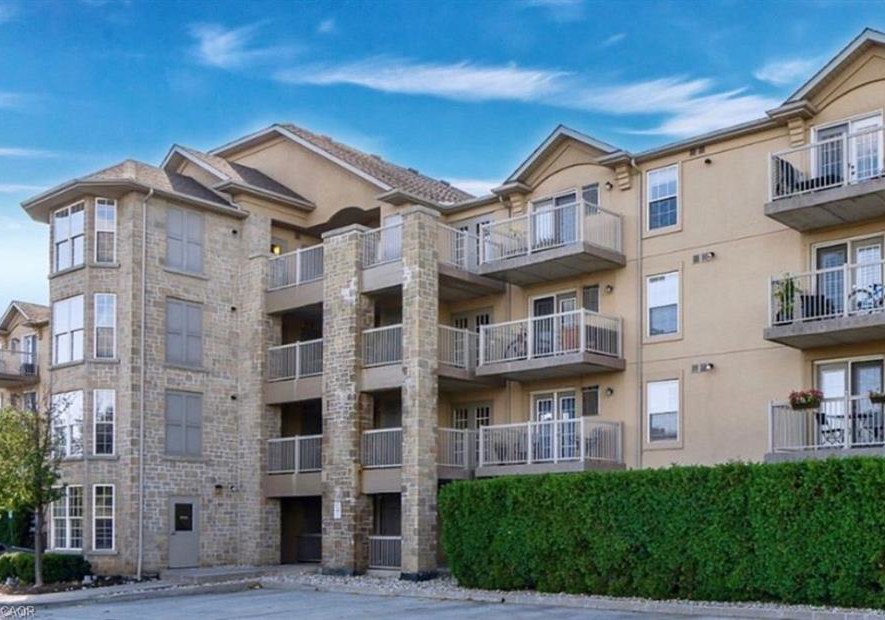1830-walkers-line-burlington-ontario-40832760