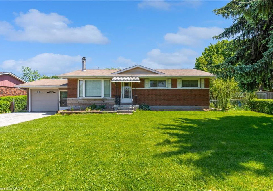 40-oriole-crescent-grimsby-ontario-40832772