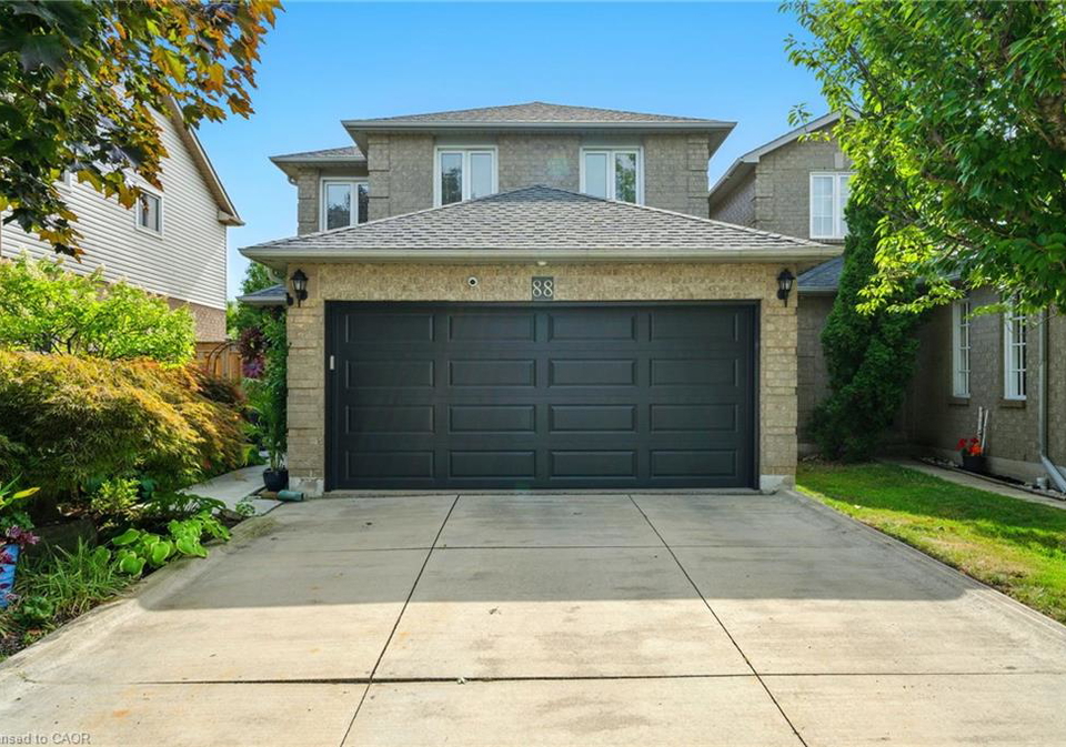 88-grindstone-way-dundas-ontario-40832805