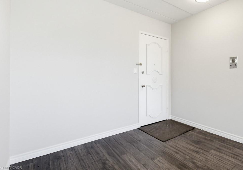107-st-josephs-drive-hamilton-ontario-40832811