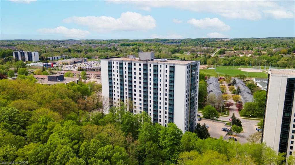 55-green-valley-drive-kitchener-ontario-40832817