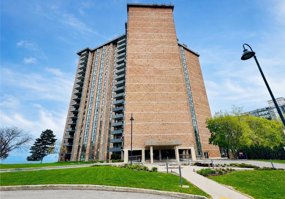 5250-lakeshore-road-burlington-ontario-40832840