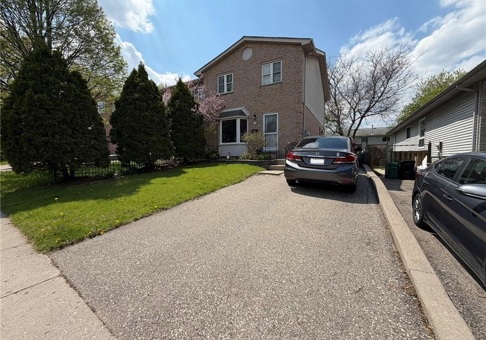 222-scott-road-cambridge-ontario-40832844