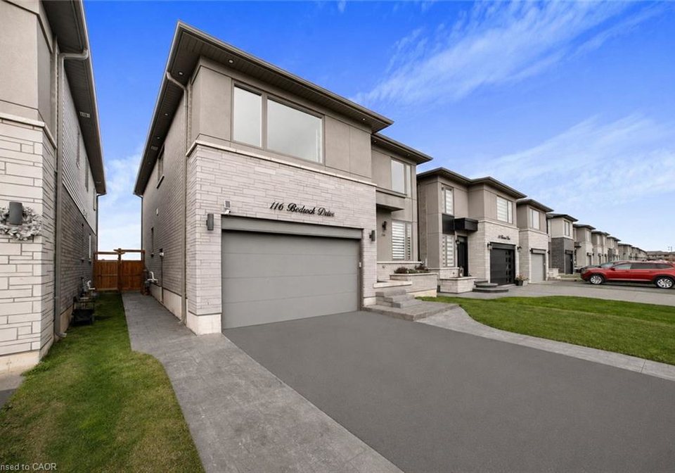 116-bedrock-drive-hamilton-ontario-40832866
