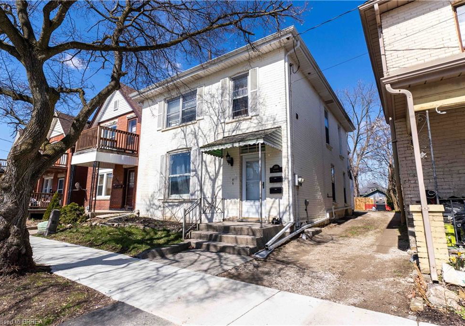 300-dalhousie-street-brantford-ontario-40832879