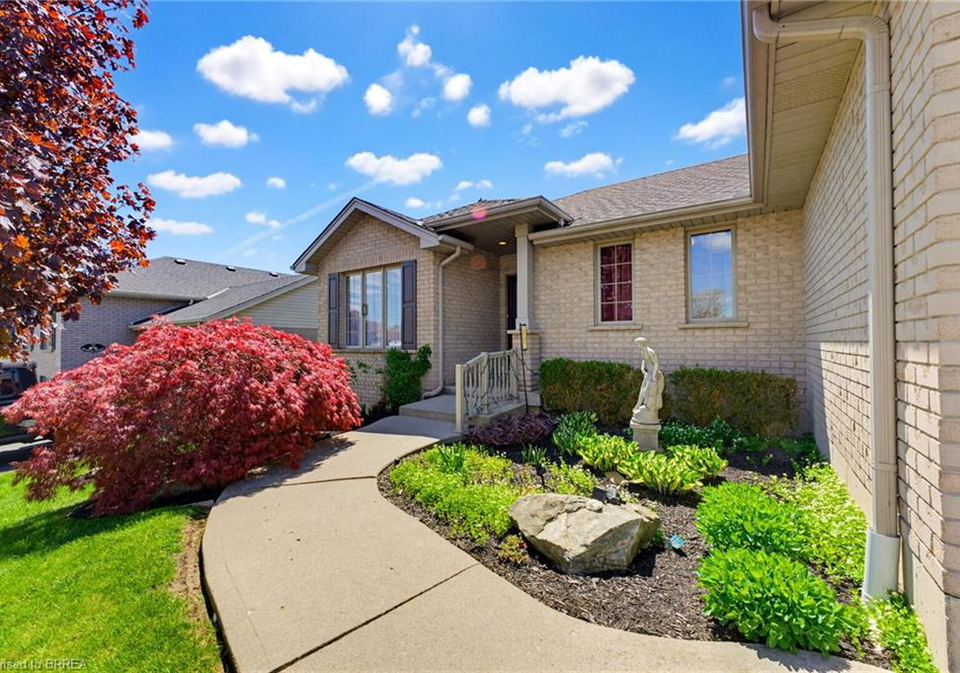 22-taylor-road-st-george-ontario-40832918