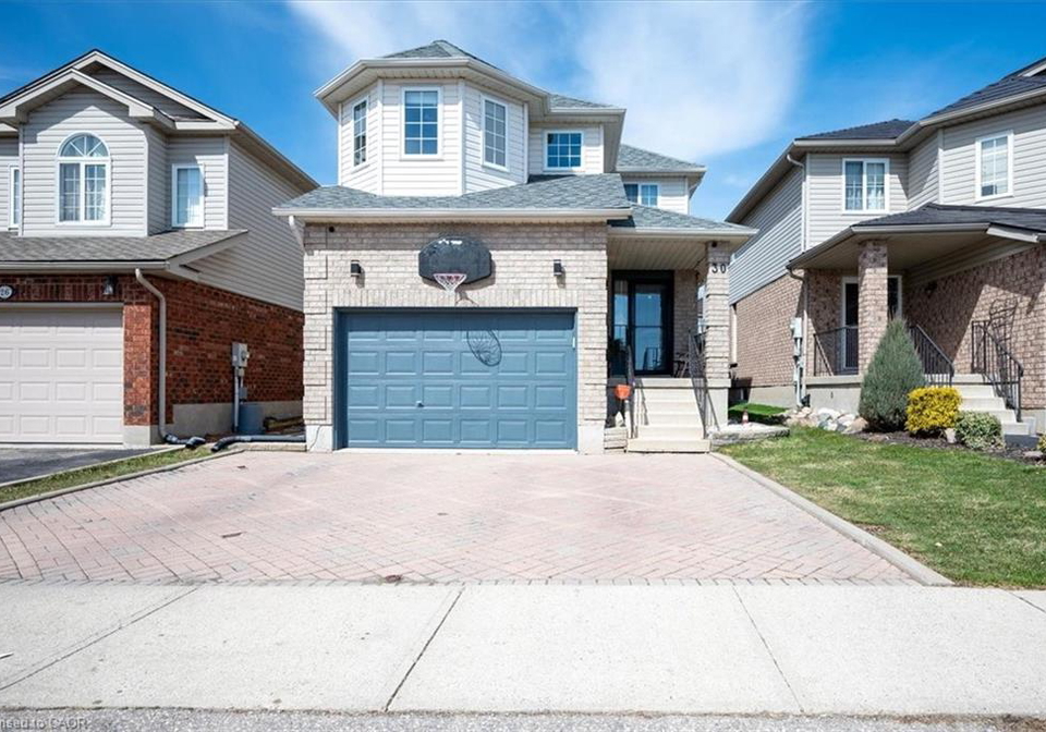30-heatherwood-place-kitchener-ontario-40832922