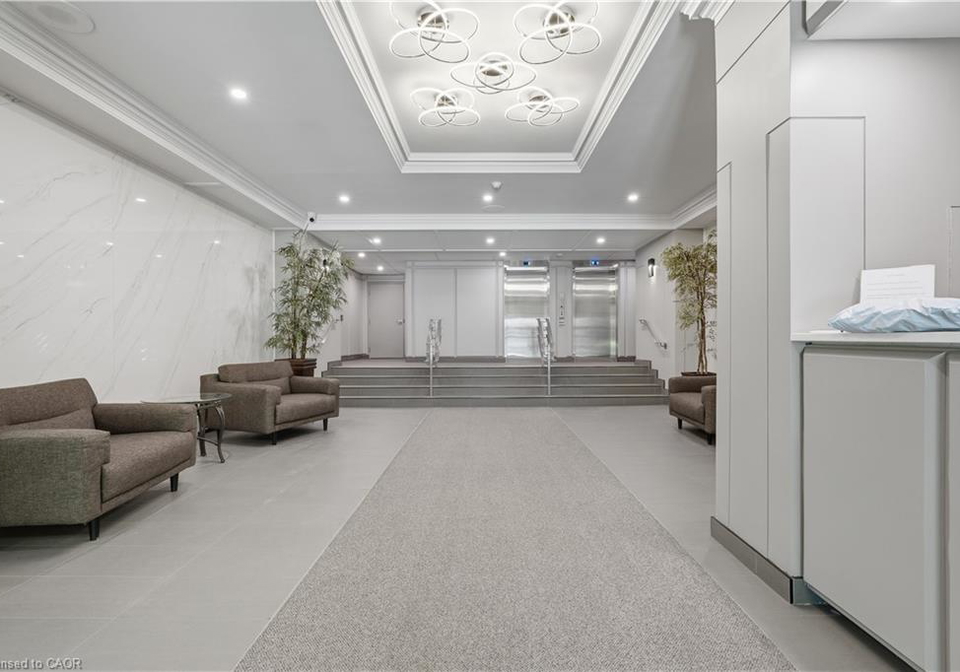 975-warwick-court-burlington-ontario-40832944