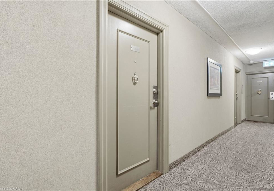 975-warwick-court-burlington-ontario-40832944