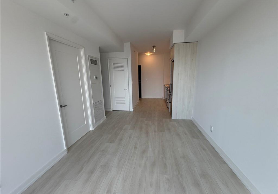 75-james-street-s-hamilton-ontario-40832945