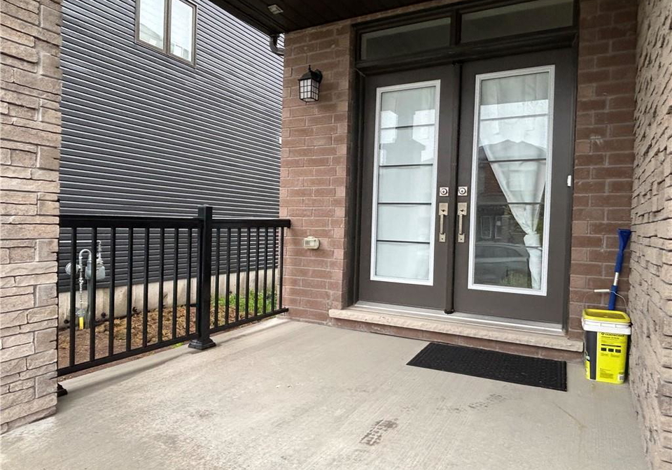 151-eva-drive-breslau-ontario-40832983