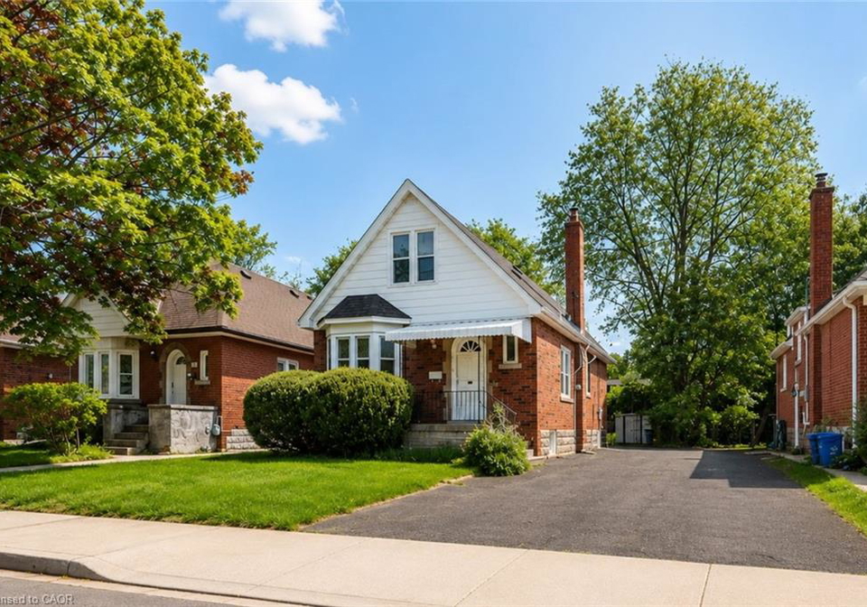 107-haddon-avenue-s-hamilton-ontario-40833005