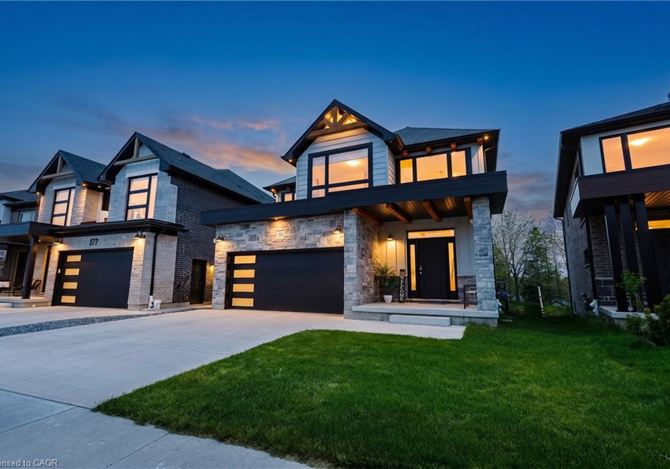581-doonwoods-crescent-kitchener-ontario-40833015