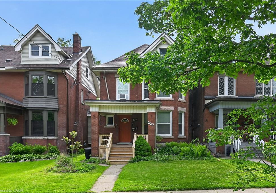 227-sherman-avenue-s-hamilton-ontario-40833032
