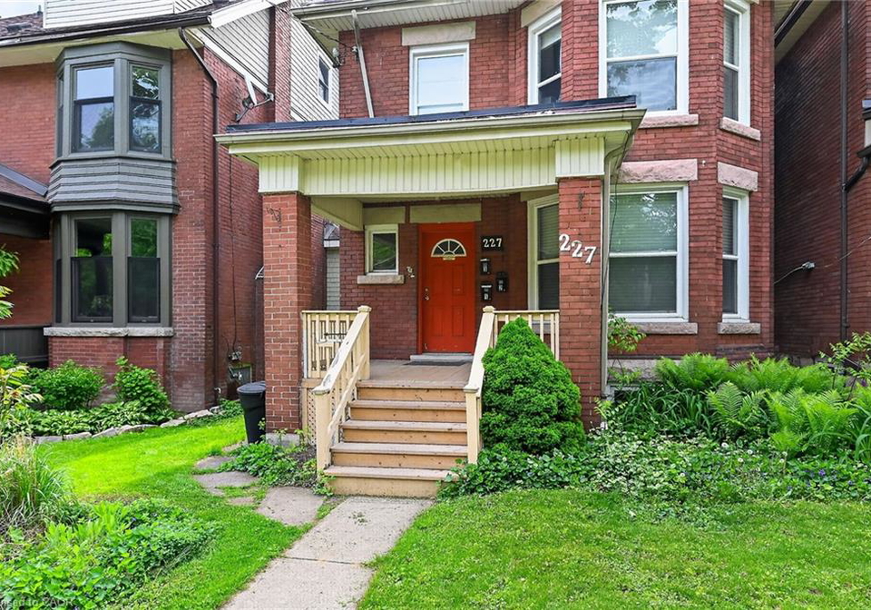 227-sherman-avenue-s-hamilton-ontario-40833032