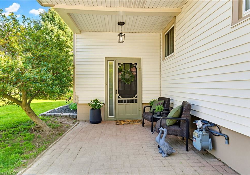 1810-cream-street-pelham-ontario-40833044