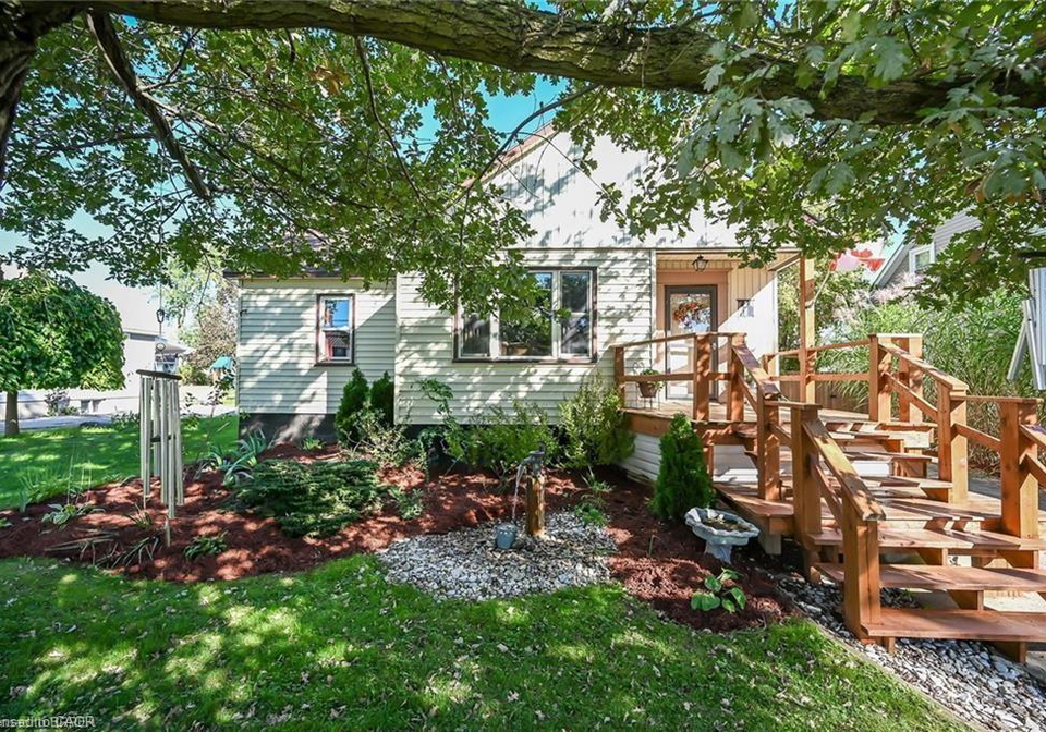 12-walpole-drive-jarvis-ontario-40833047