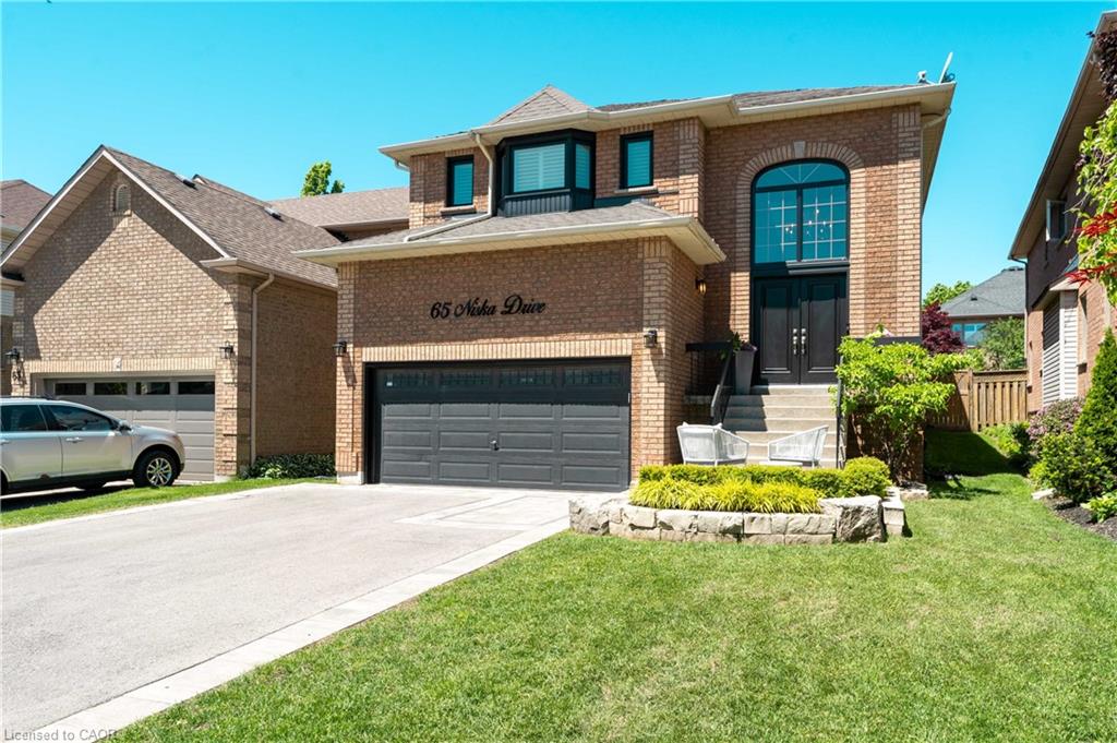 65-niska-drive-waterdown-ontario-40833068