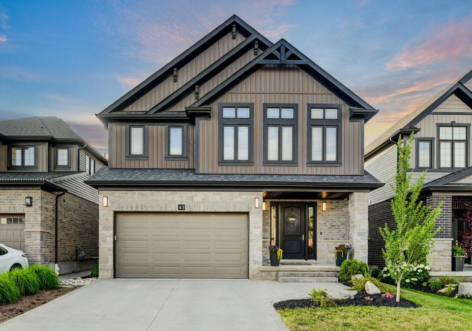 43-greyhawk-street-kitchener-ontario-40833078