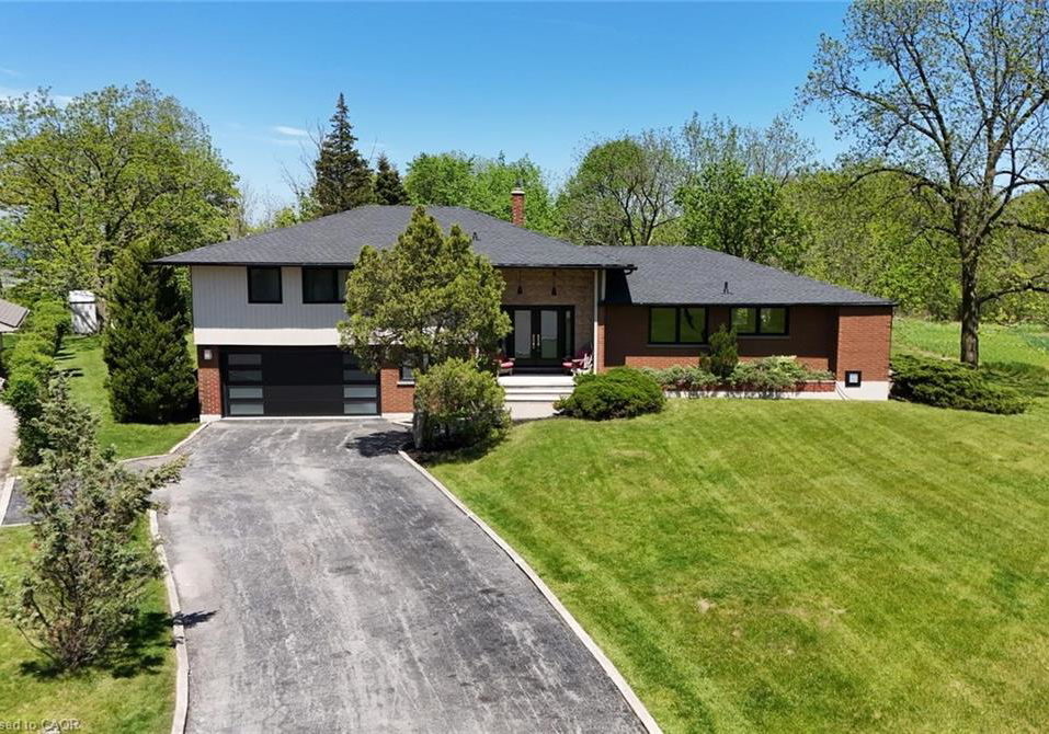 44-fifty-road-stoney-creek-ontario-40833083