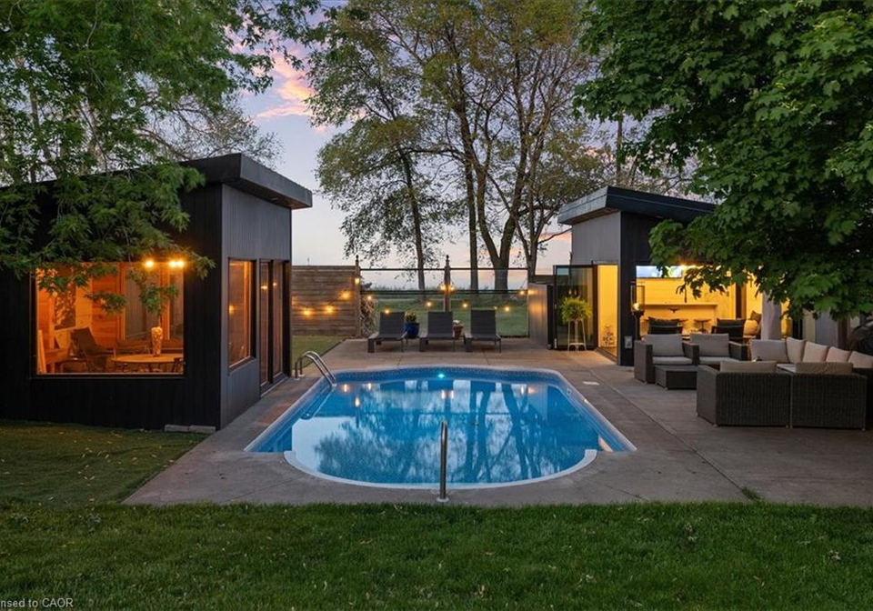 573-beach-boulevard-hamilton-ontario-40833089