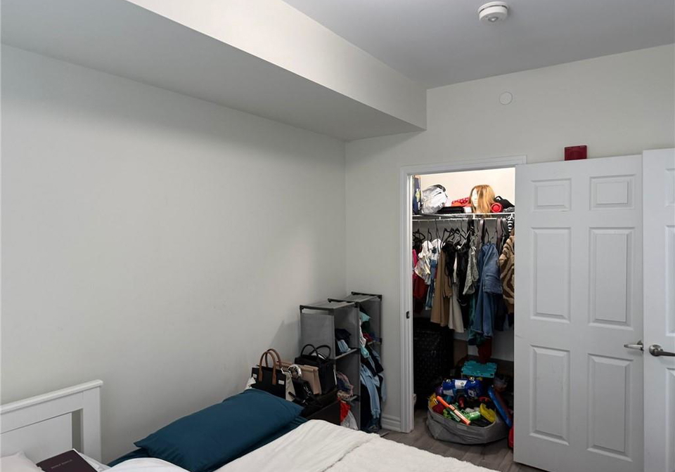 200-lagerfeld-drive-brampton-ontario-40833094