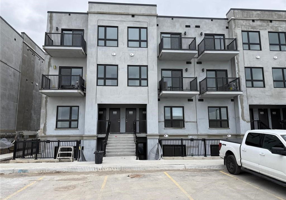 25-palace-street-kitchener-ontario-40833111