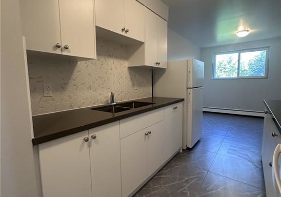 15-mowat-boulevard-kitchener-ontario-40833115