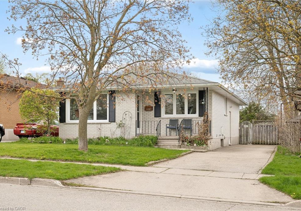 26-tutton-place-cambridge-ontario-40833135