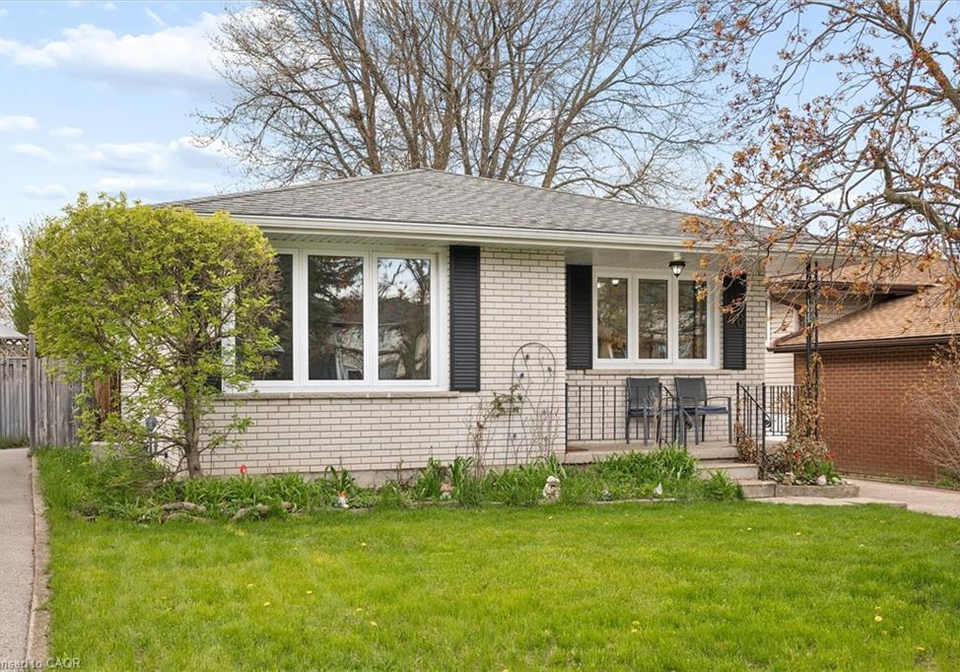 26-tutton-place-cambridge-ontario-40833135