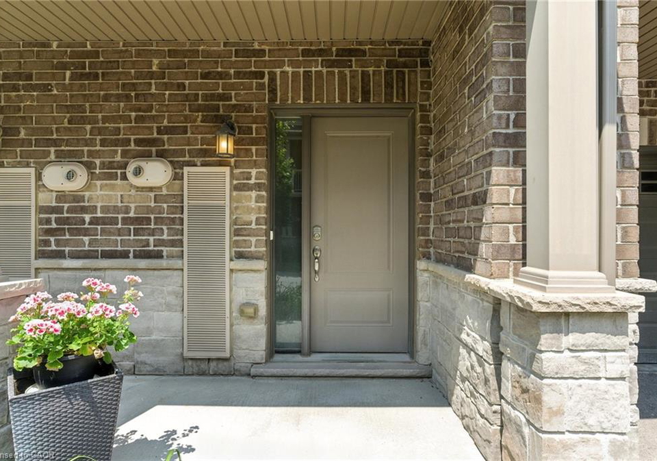 377-glancaster-road-ancaster-ontario-40833156