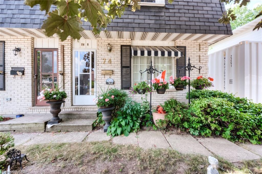 74-lillian-drive-waterloo-ontario-40833165