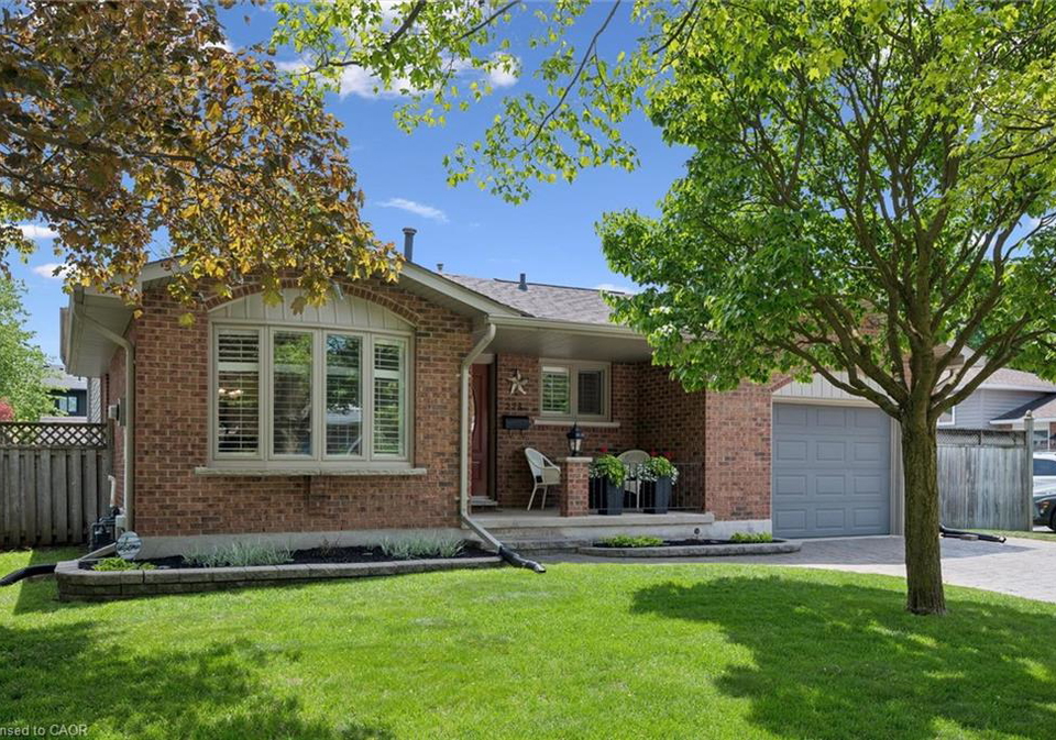 225-foxhunt-road-waterloo-ontario-40833167