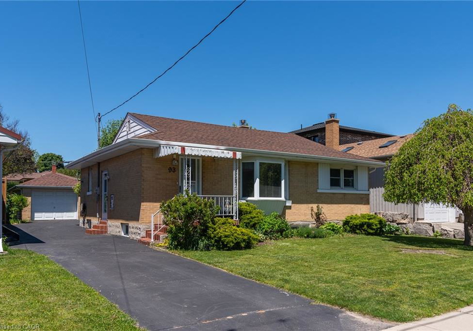 93-plymouth-road-kitchener-ontario-40833198