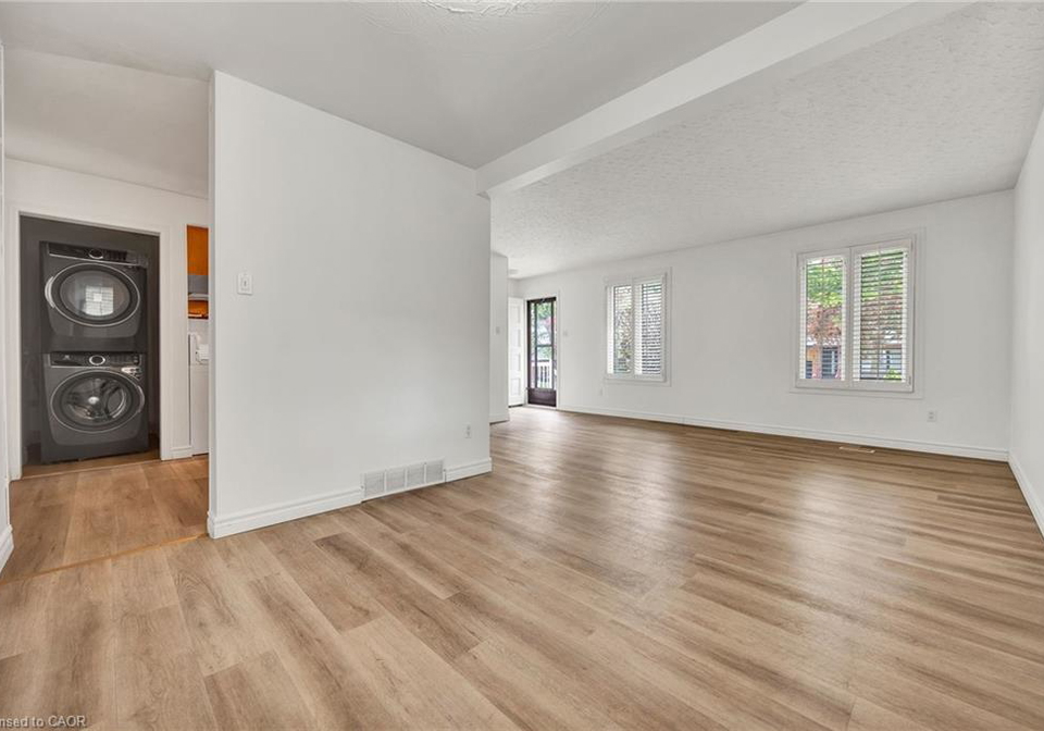 514-fallingbrook-drive-waterloo-ontario-40833200