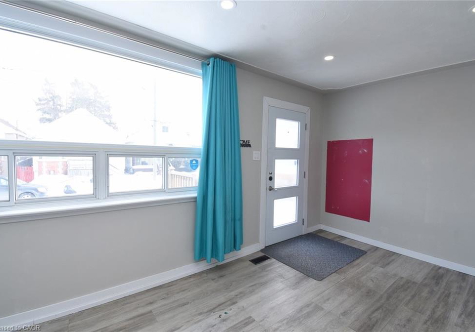 371-fairfield-avenue-hamilton-ontario-40833215