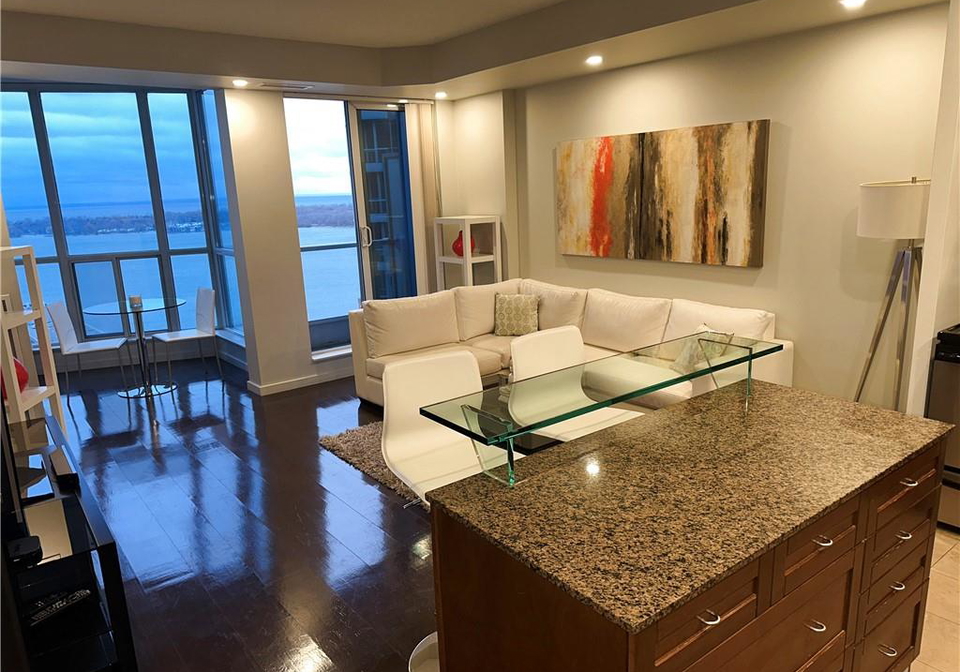 8-york-street-toronto-ontario-40833217