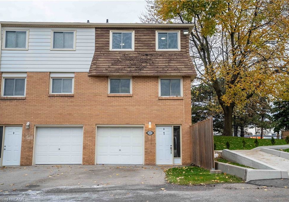 1025-upper-gage-avenue-hamilton-ontario-40833239
