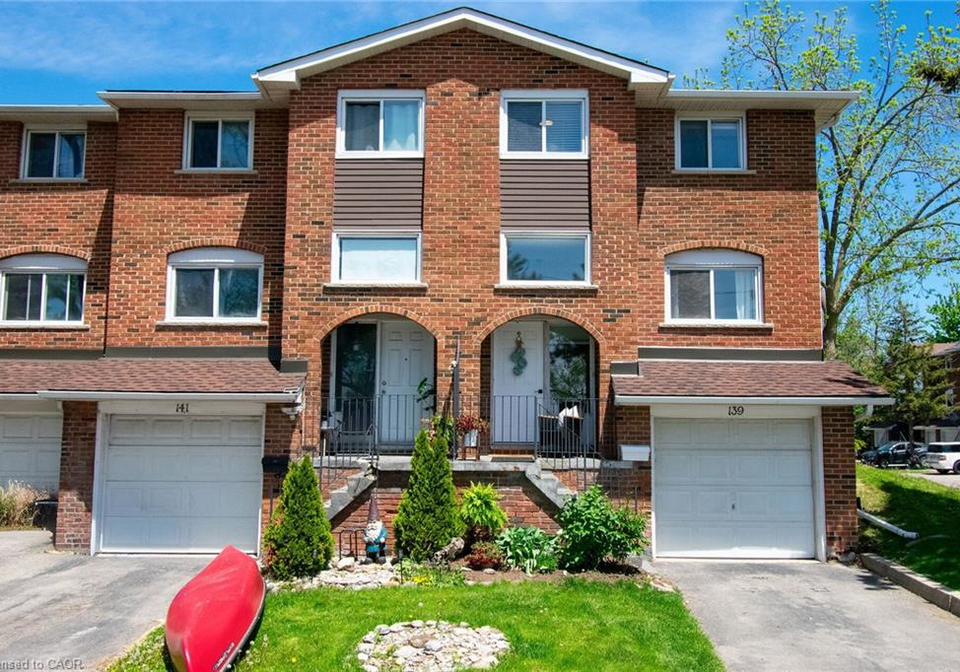 139-main-street-w-dunnville-ontario-40833253