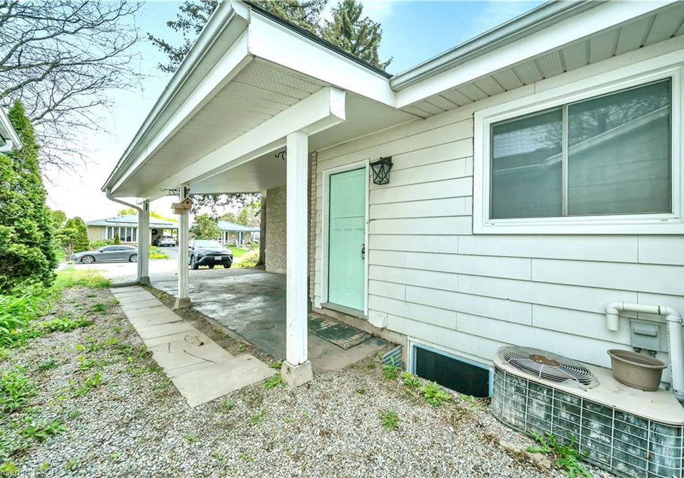 62-greendale-crescent-kitchener-ontario-40833259