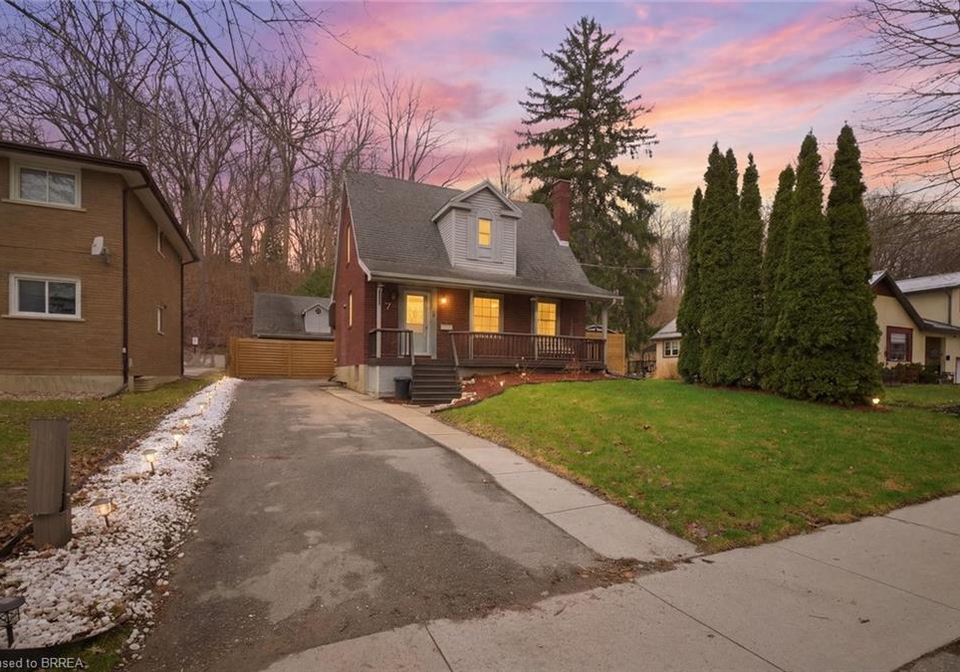 7-barry-drive-brantford-ontario-40833287