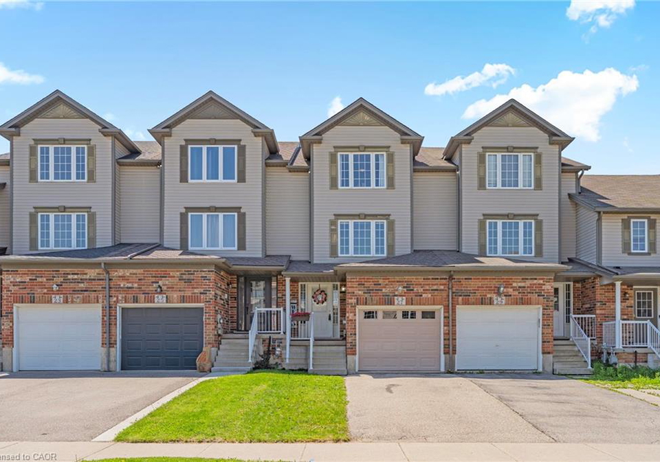 27-madeleine-street-kitchener-ontario-40833350