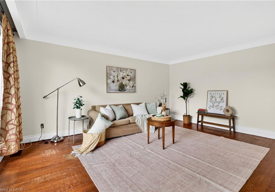 447-melvin-avenue-hamilton-ontario-40833377