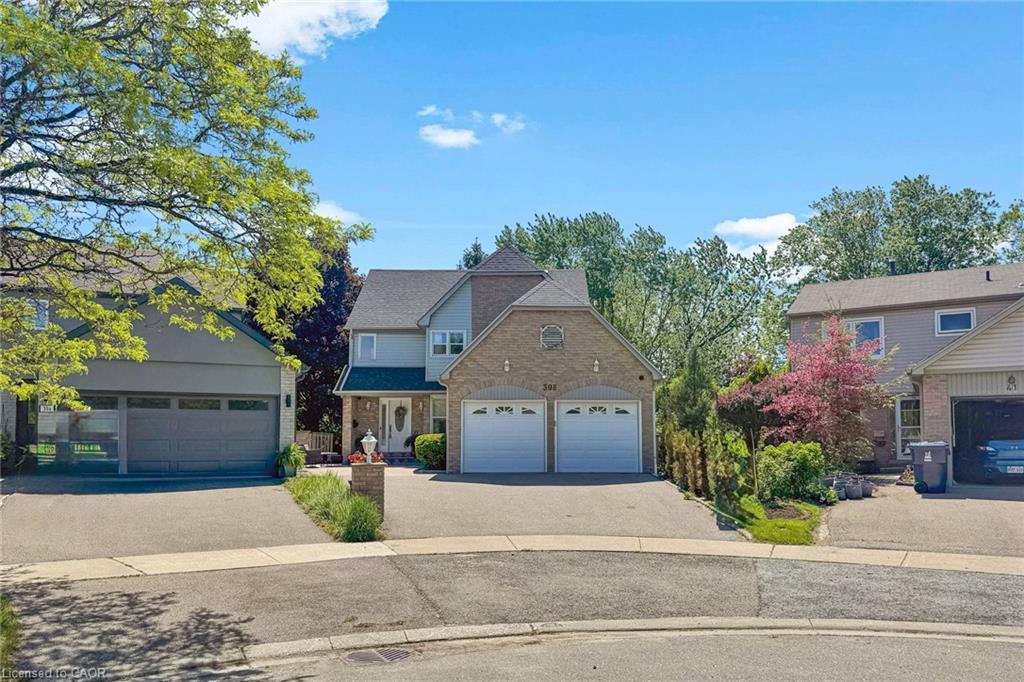 39b-newington-crescent-toronto-ontario-40833382