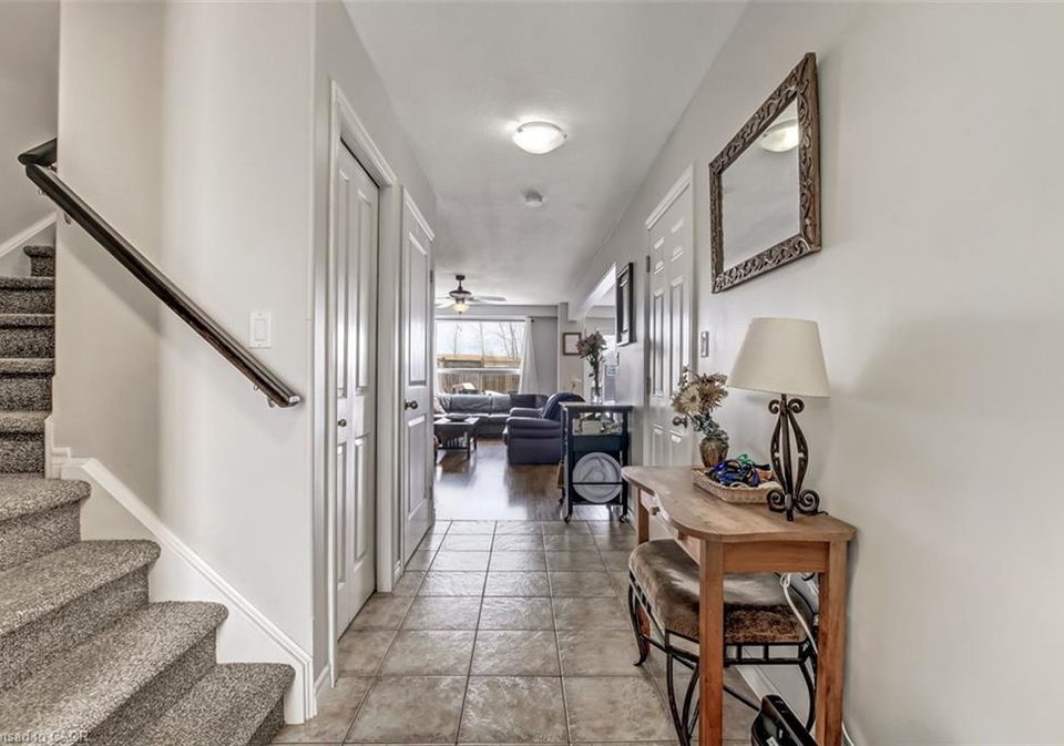 569-alberta-avenue-n-woodstock-ontario-40833406