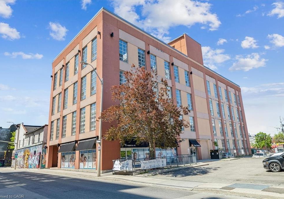 11-rebecca-street-hamilton-ontario-40833417