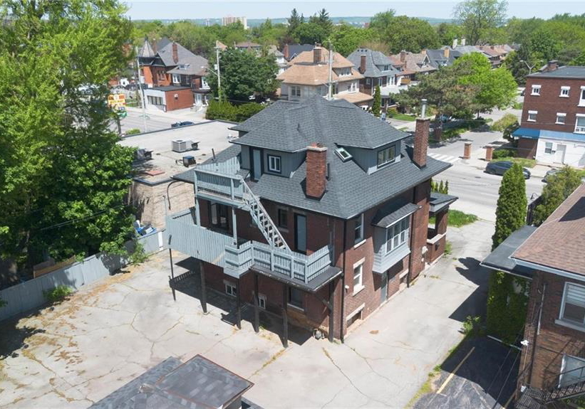 822-main-street-e-hamilton-ontario-40833439
