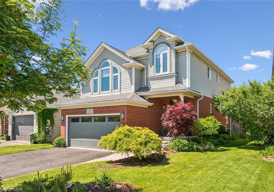 24-peer-drive-guelph-ontario-40833450